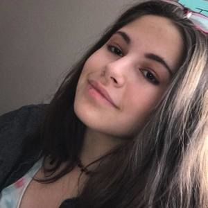 Meet your Posher, Abigail